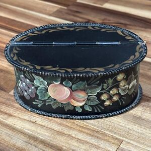 Vintage Toleware Oval Trinket Jewelry Tin w Hinged Cover - 2 3/4” x 6” x 4”